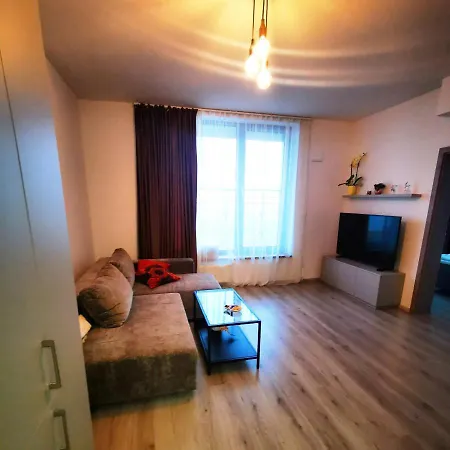 Jarabinkova Adely Apartment *