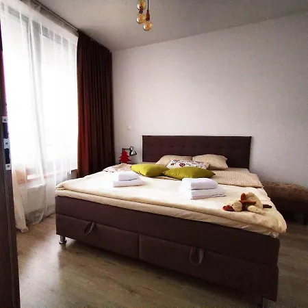Jarabinkova Adely Apartment